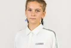 Яна Уланова, учащаяся Проволоченской школы'
