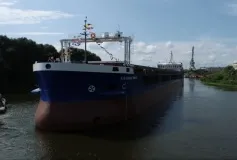 В Навашине спустили на воду уже шестой в этом году сухогруз RSD59 «Александр Иванов»