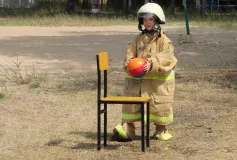 В «Костре» провели пожарную эстафету и рассказали о правилах поведения на воде