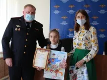 В Отделе МВД России по г. Выкса подвели итоги конкурса стенгазет «Жить- с честью, служить- с достоинством».