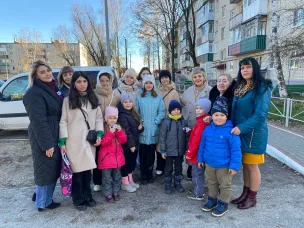В Выксе прошла уличная акция "Дарю тепло"