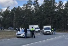 Около 500 единиц транспорта проверяется ежедневно на постах въездного контроля в Выксу